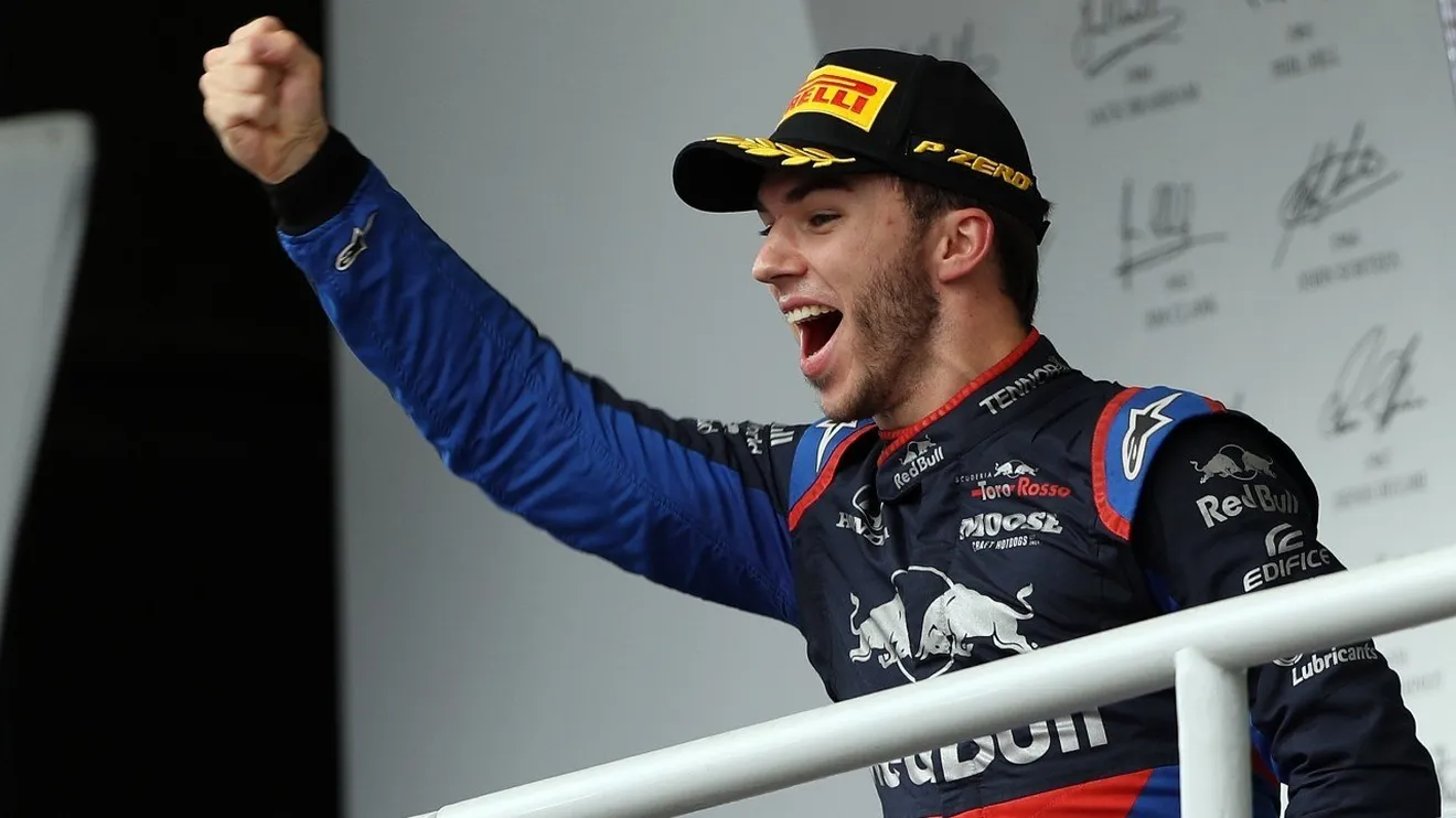 Gasly consigue su primer podio en la F1 tras una espectacular 'drag race' con Hamilton