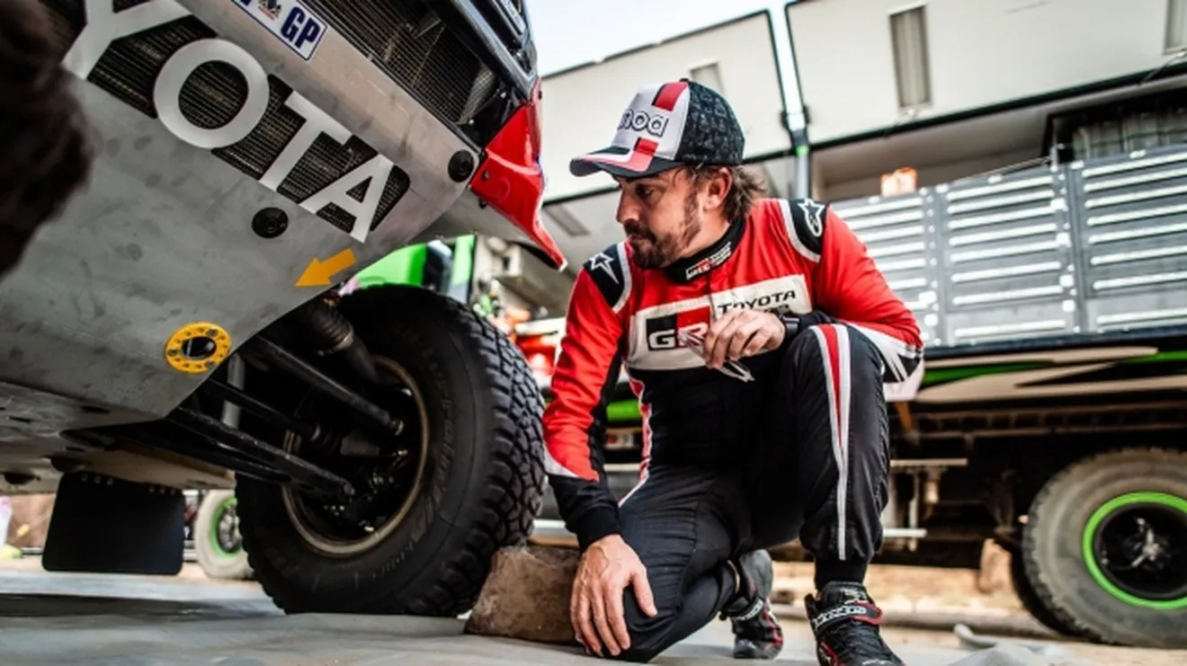 Alonso inicia el Ula Rally con ganas de acumular experiencia en el Toyota Hilux