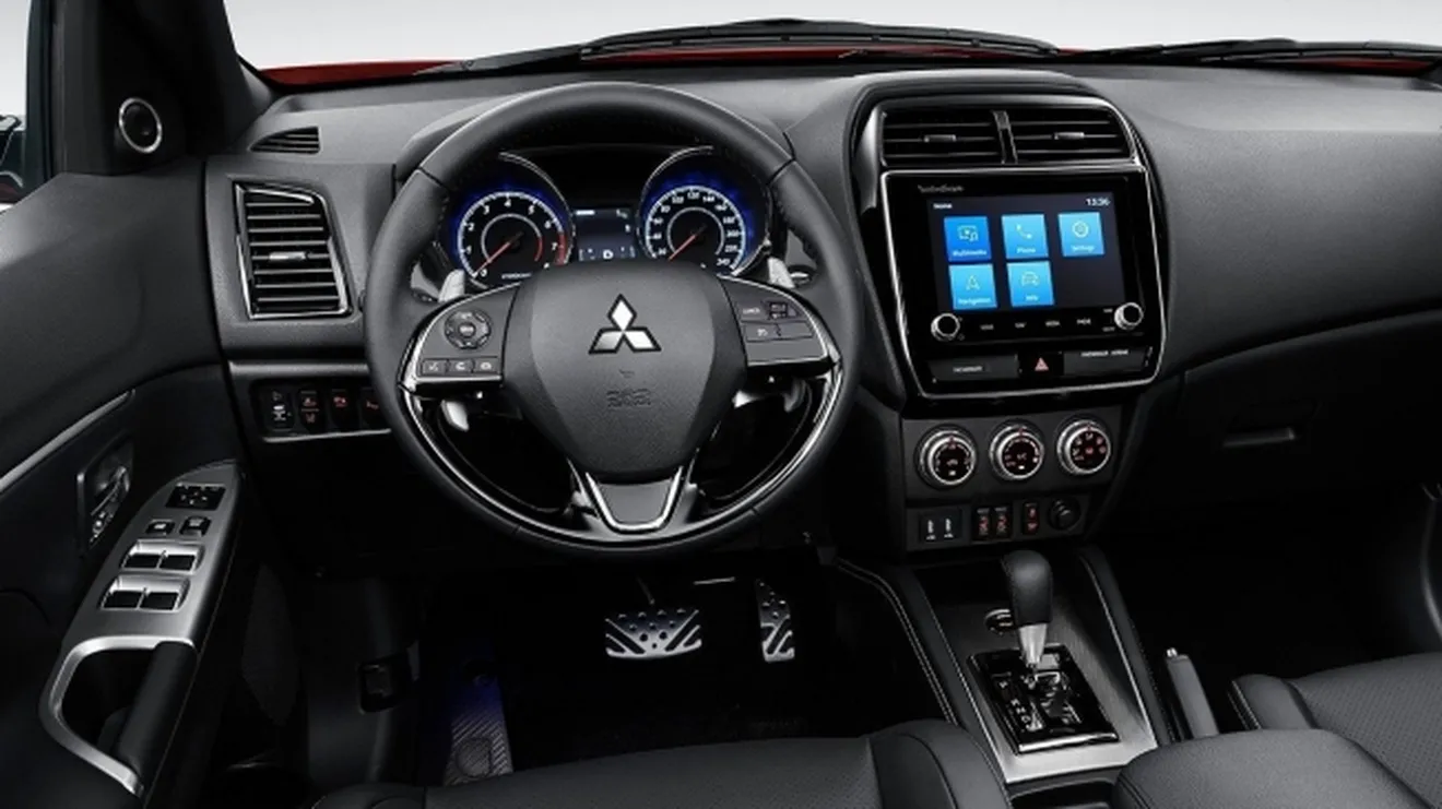 Mitsubishi ASX 2020 - interior