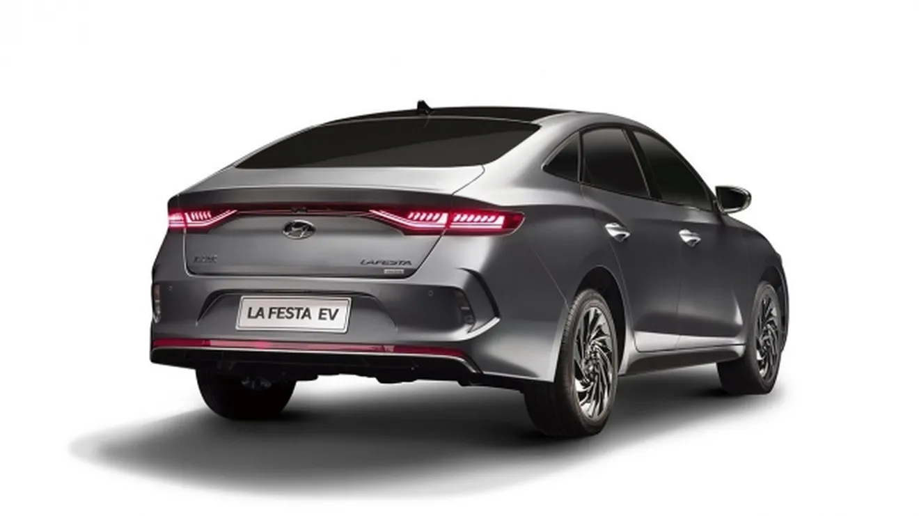 Hyundai Lafesta EV - posterior