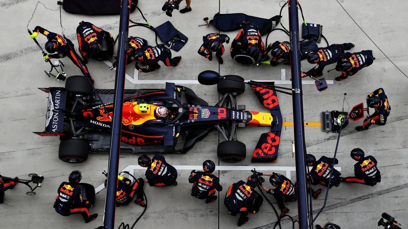 Red Bull ha arrasado en boxes este año, McLaren cuarto mejor equipo