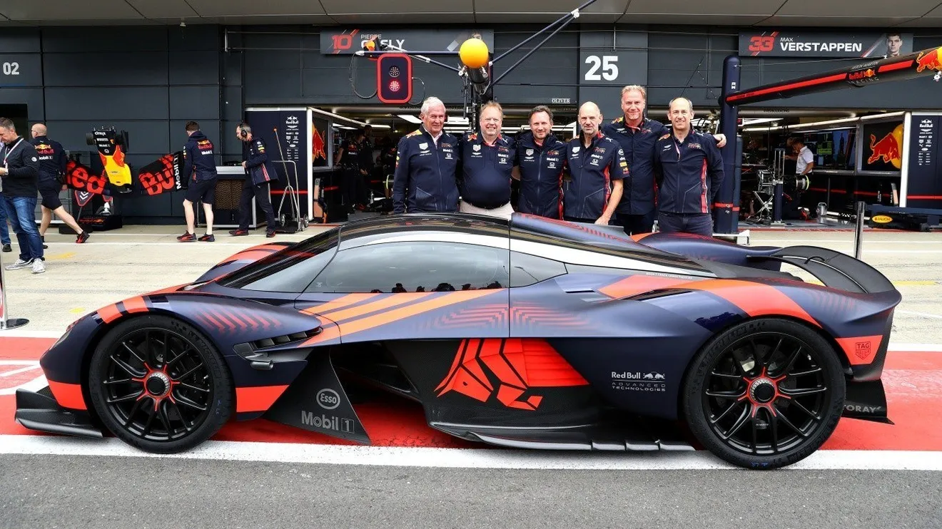 Aston Martin dejará de patrocinar a Red Bull a final de año, pero el Valkyrie no peligra