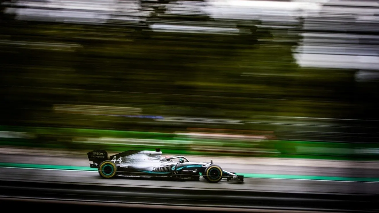Mercedes no quiere que el W11 herede la mayor debilidad del W10: la velocidad punta