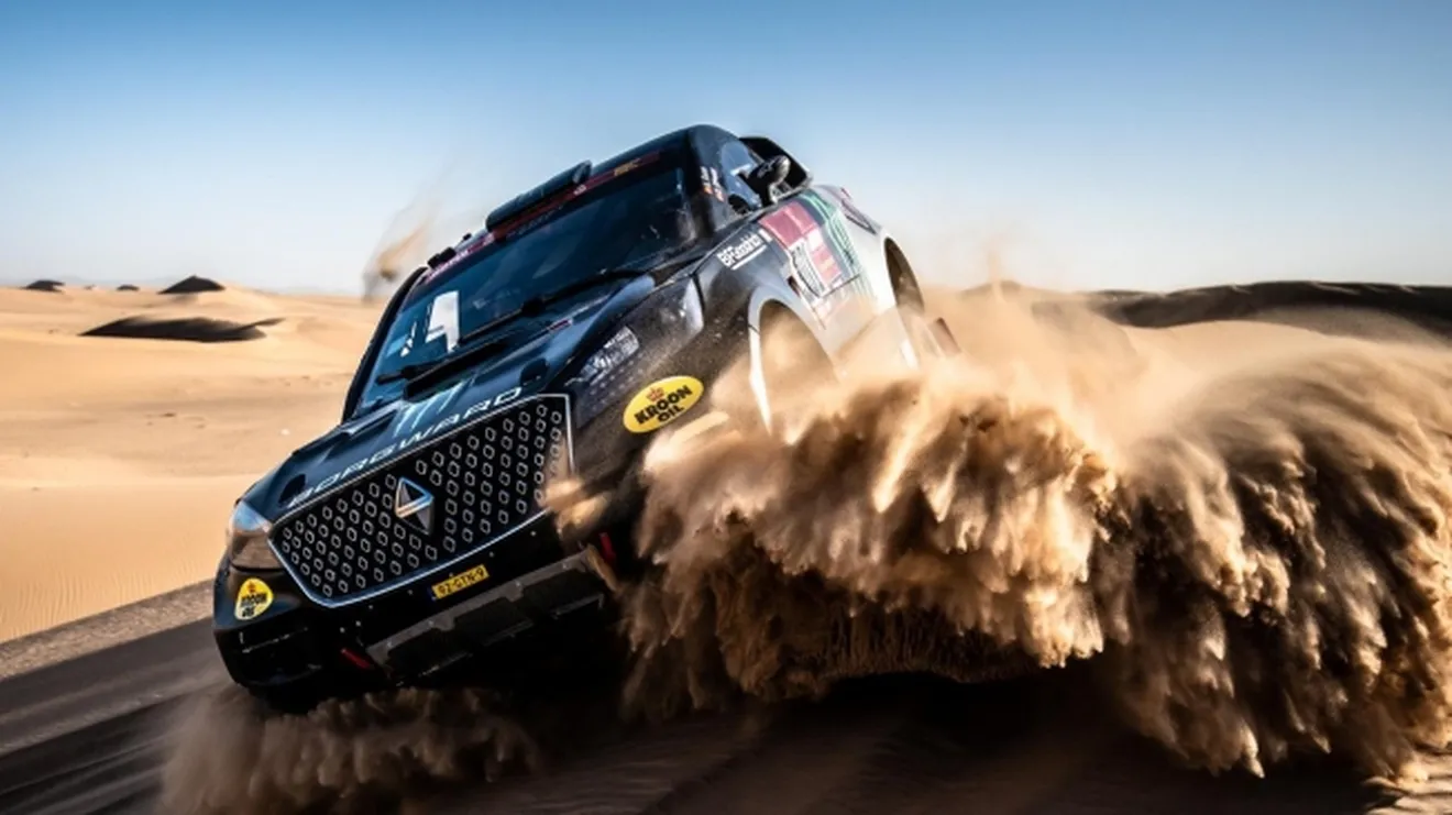Atípica octava etapa para los líderes del Dakar en coches