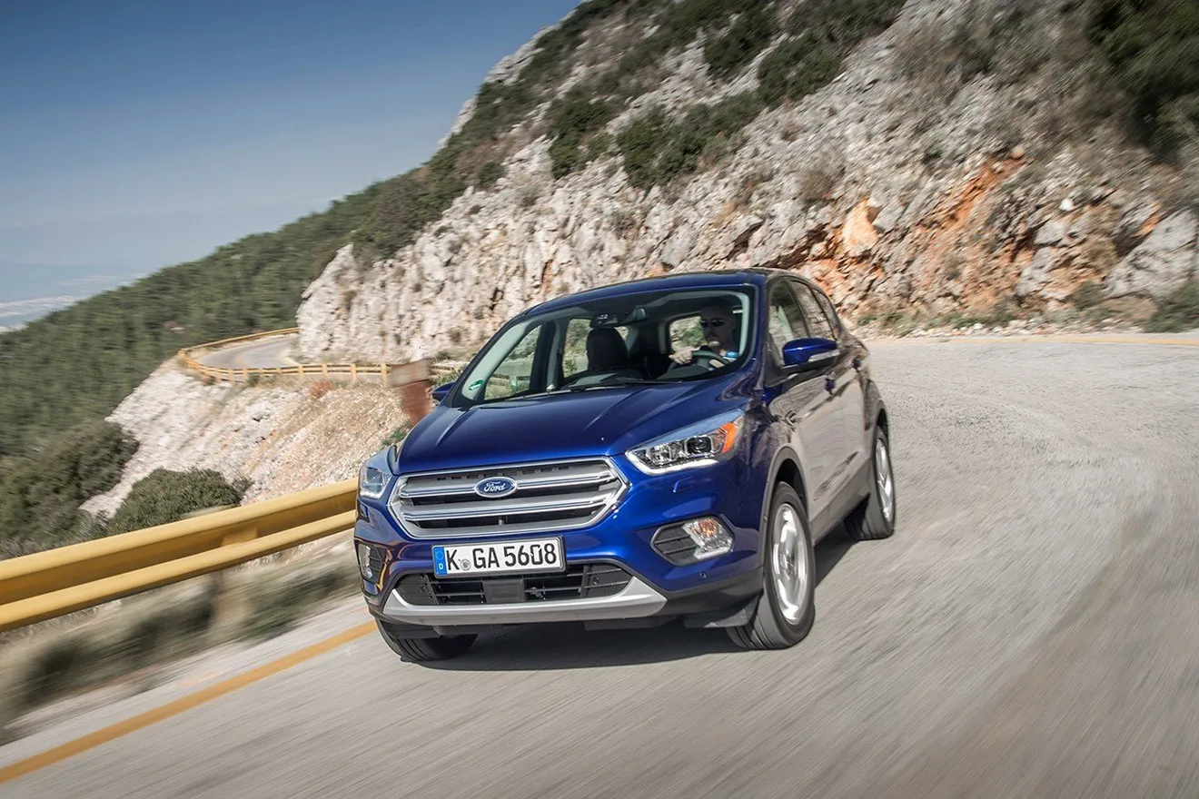 España - Diciembre 2019: El Ford Kuga despide el año sorprendiendo