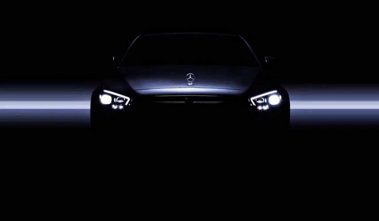 Mercedes muestra las nuevas ópticas del Clase E a modo de adelanto