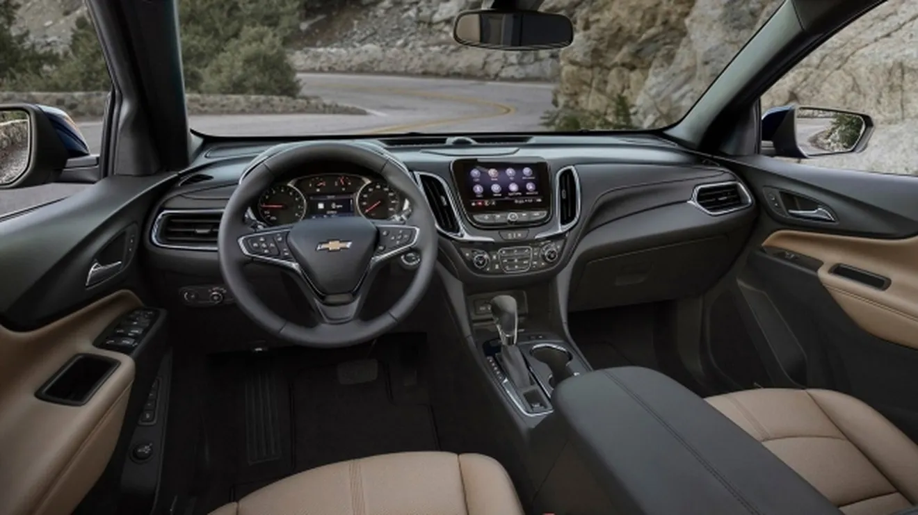 Chevrolet Equinox 2021 - interior