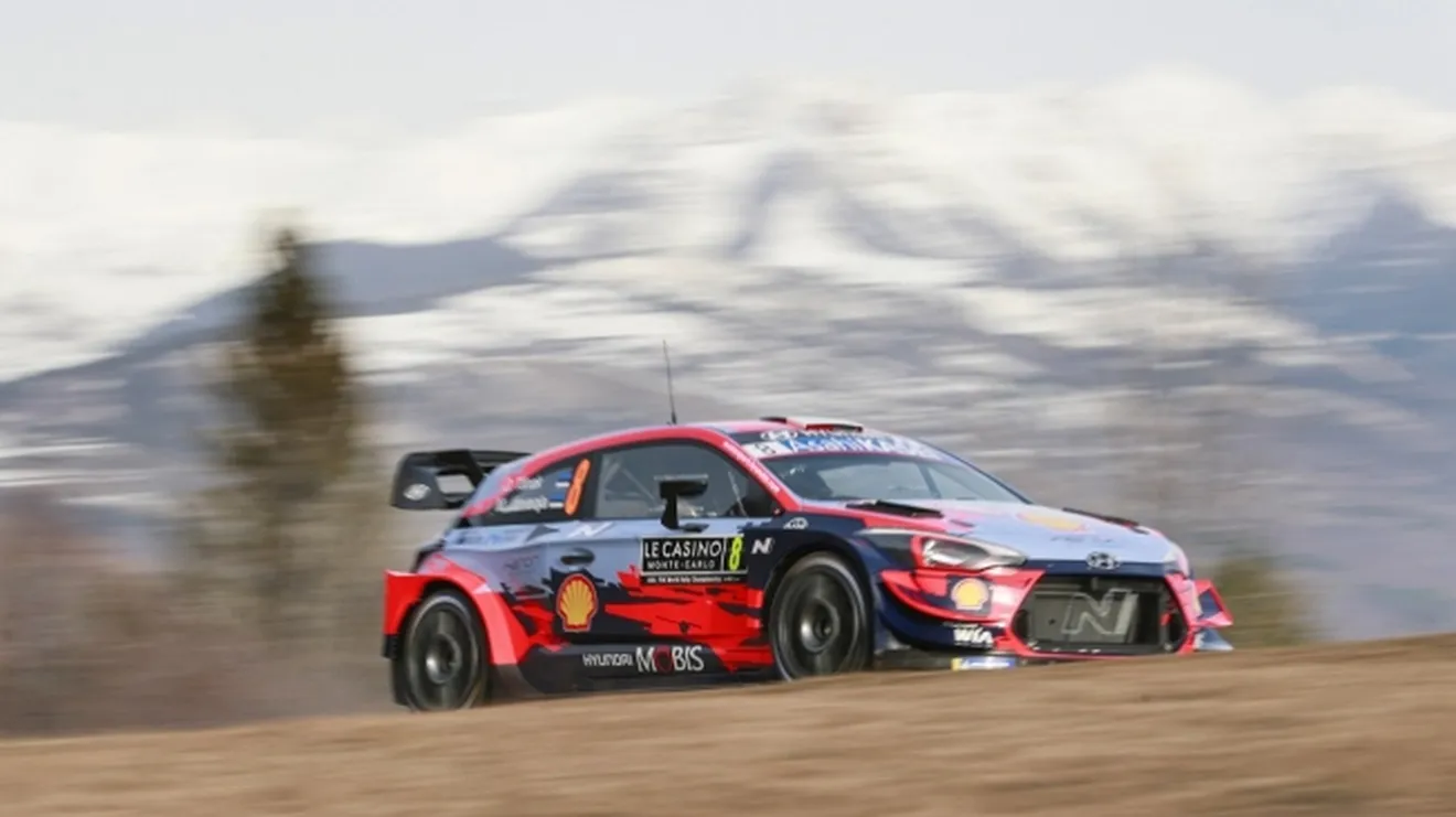 Thierry Neuville lidera la ofensiva de Hyundai en el Rally de Suecia