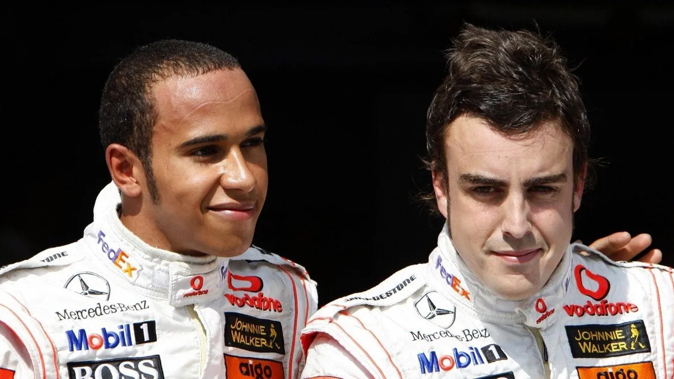 Según Briatore, Alonso desoyó su consejo de enfrentarse a Hamilton en McLaren