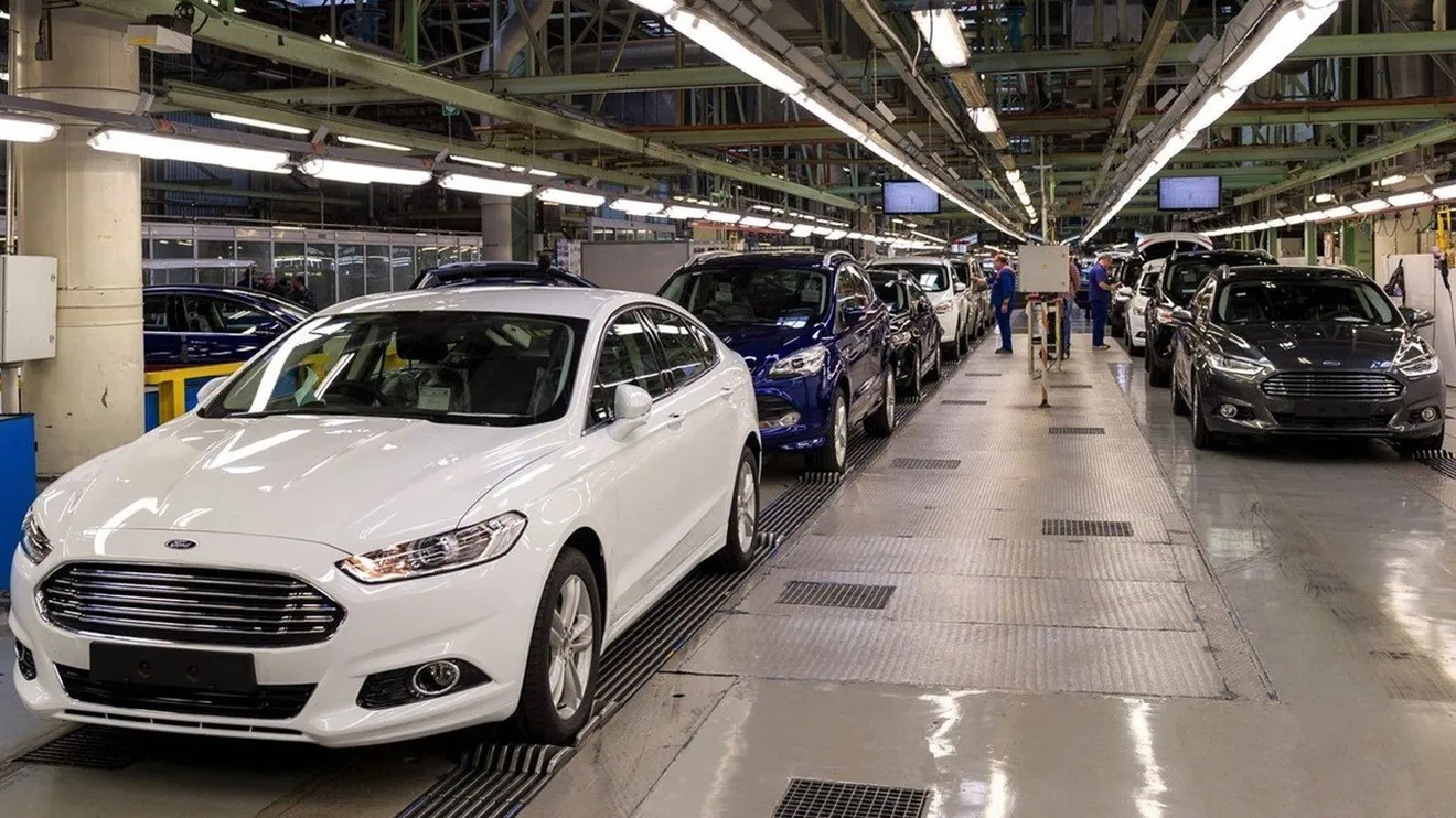 Ford detiene la producción de coches en Almussafes por el coronavirus