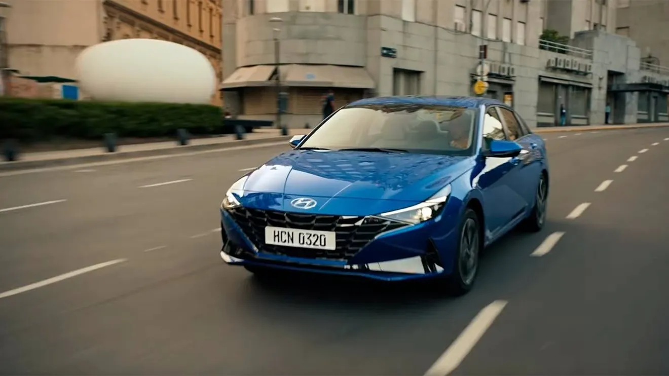 ¡Filtrado! El nuevo Hyundai Elantra 2020 al descubierto en este vídeo