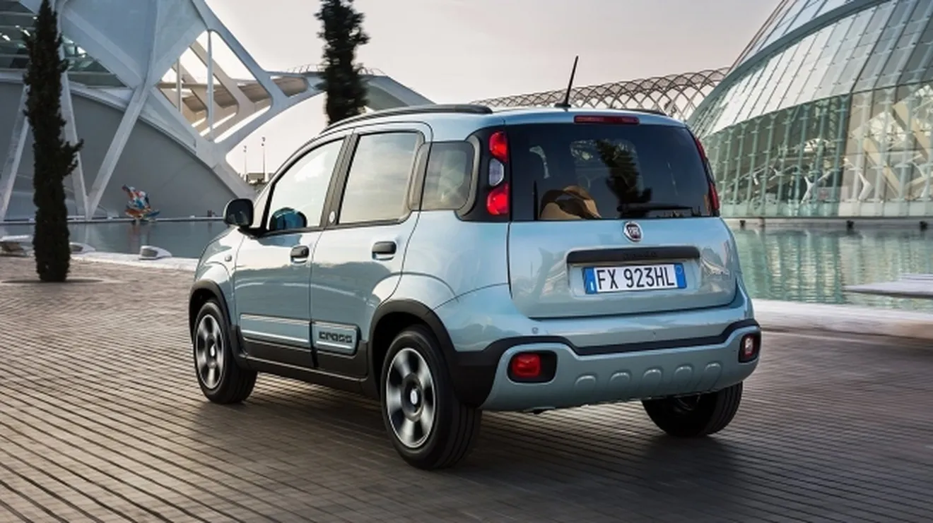 Fiat Panda Hybrid - posterior
