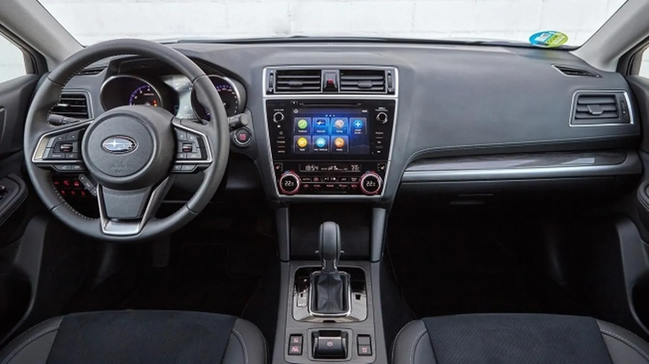 Subaru Outback Silver Edition - interior