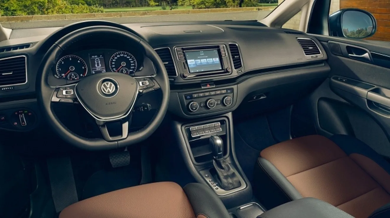 Volkswagen Sharan 1 Million - interior
