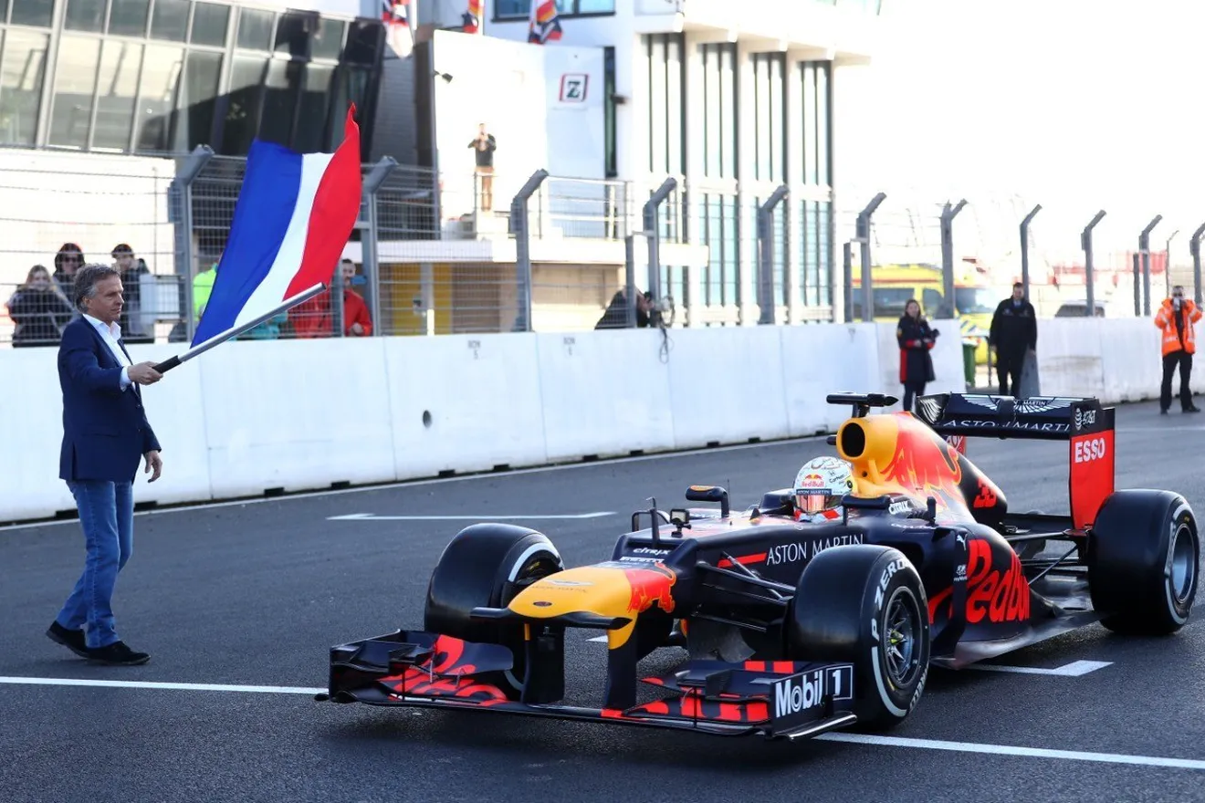 [Vídeo] Onboard de la primera vuelta de Verstappen al nuevo Zandvoort en un RB8