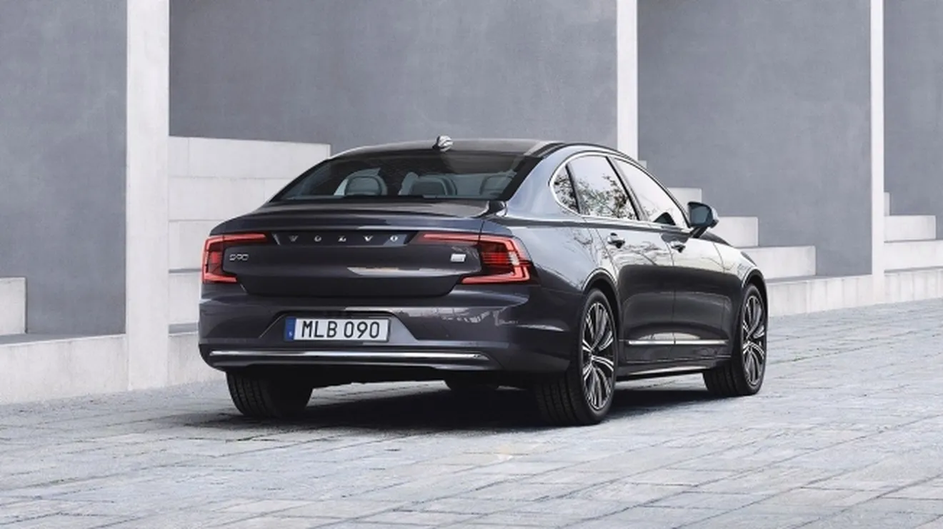 Volvo S90 T8 Recharge AWD - posterior