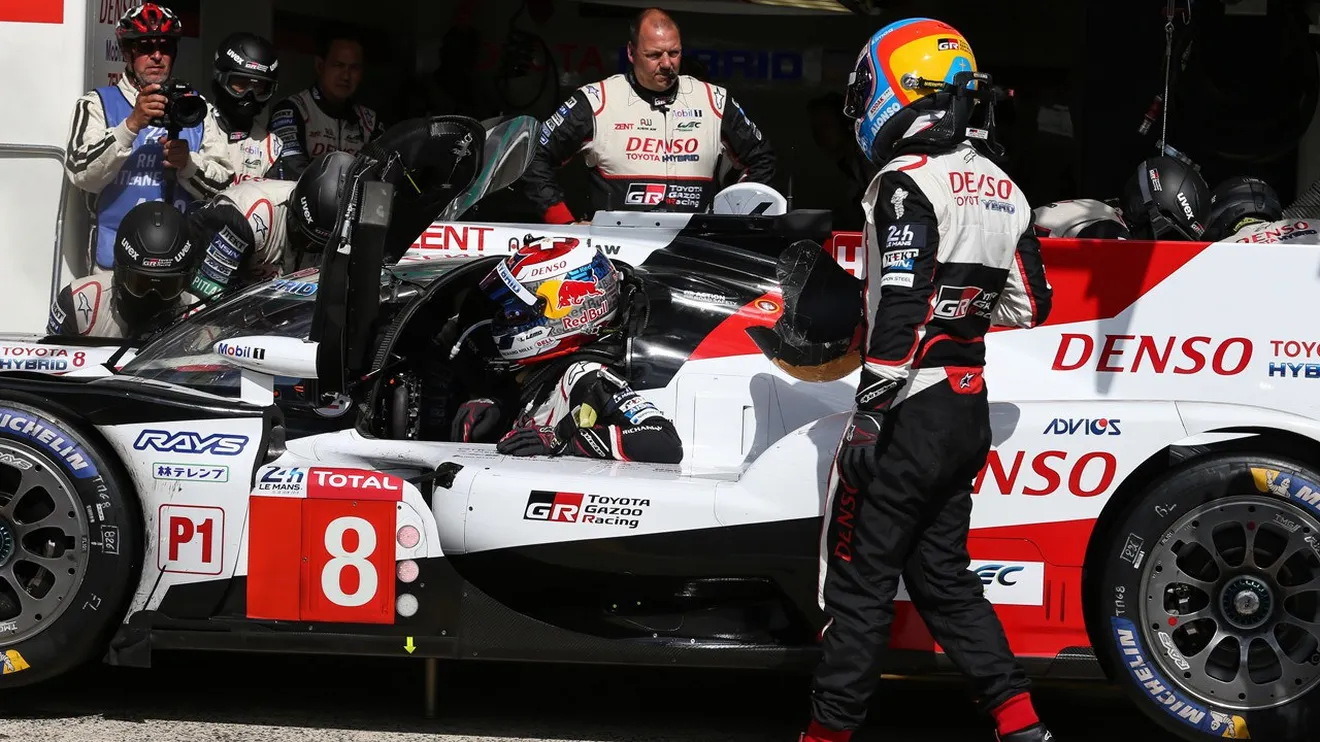 Alonso asegura que buscará en un futuro su «tercera victoria» en Le Mans