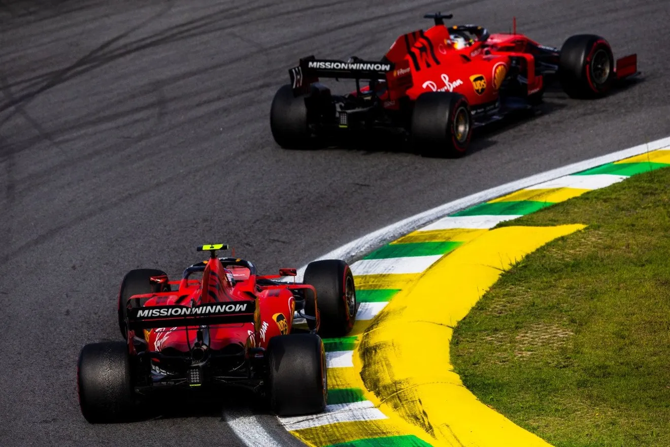 El nuevo líder de Ferrari rinde homenaje a Vettel: «Nunca aprendí tanto como contigo»