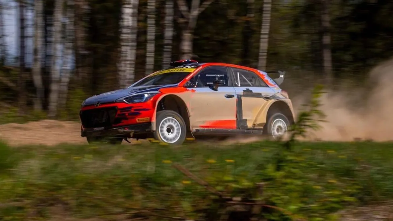 Ott Tänak vuelve a la acción en un test con un Hyundai i20 R5