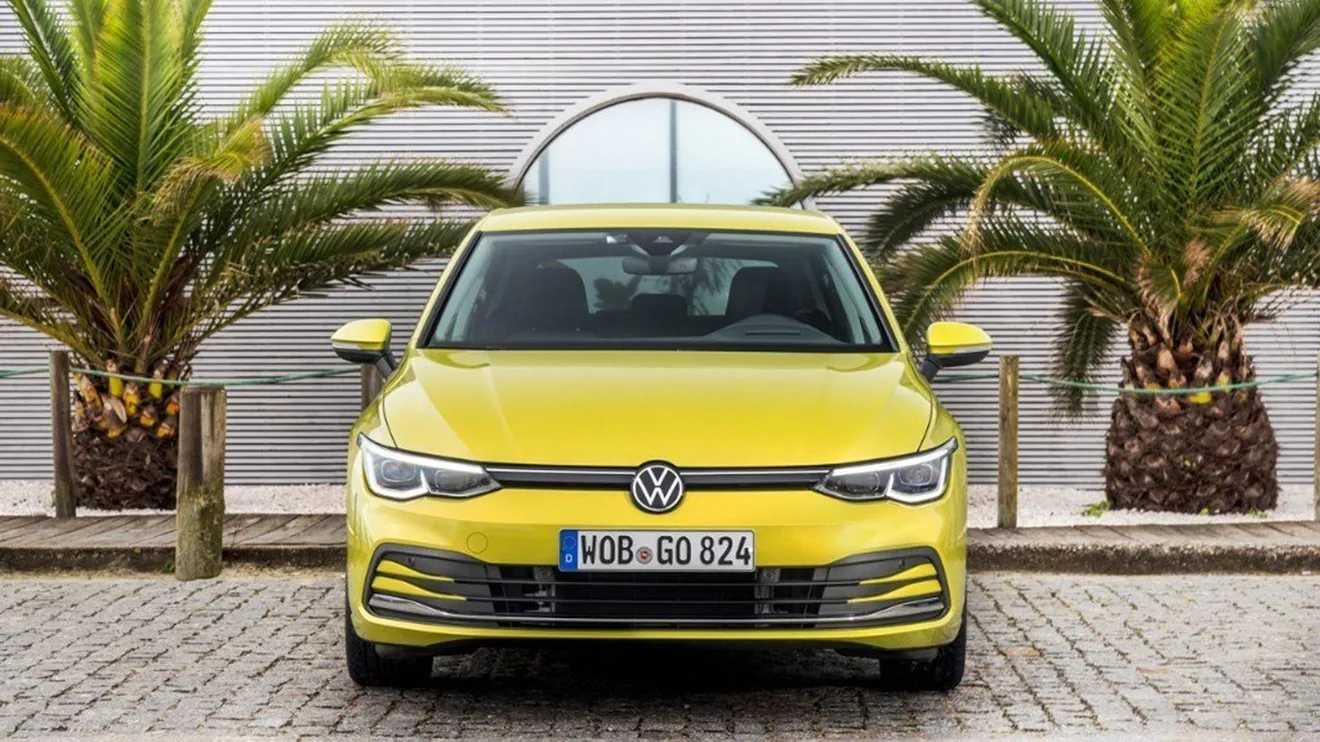 Alemania - Abril 2020: El Volkswagen Golf aguanta a pesar de la caída de las ventas
