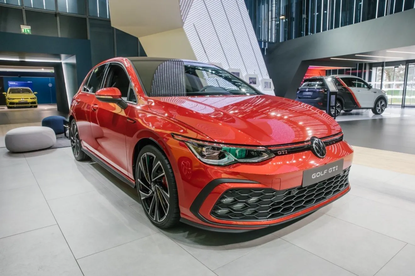 Volkswagen muestra la nueva generación del Golf GTI en el Autostadt