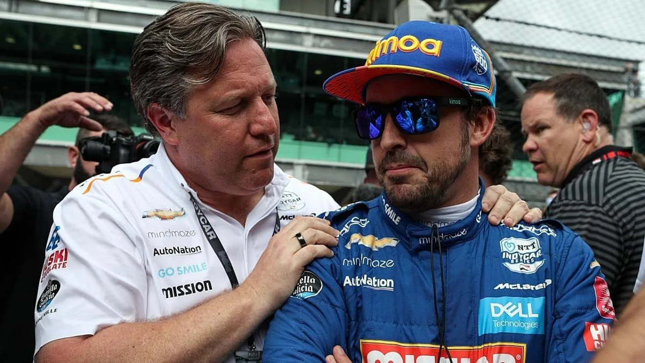¿Volverá Alonso a la F1 con Renault? Zak Brown habló con él y no lo descarta