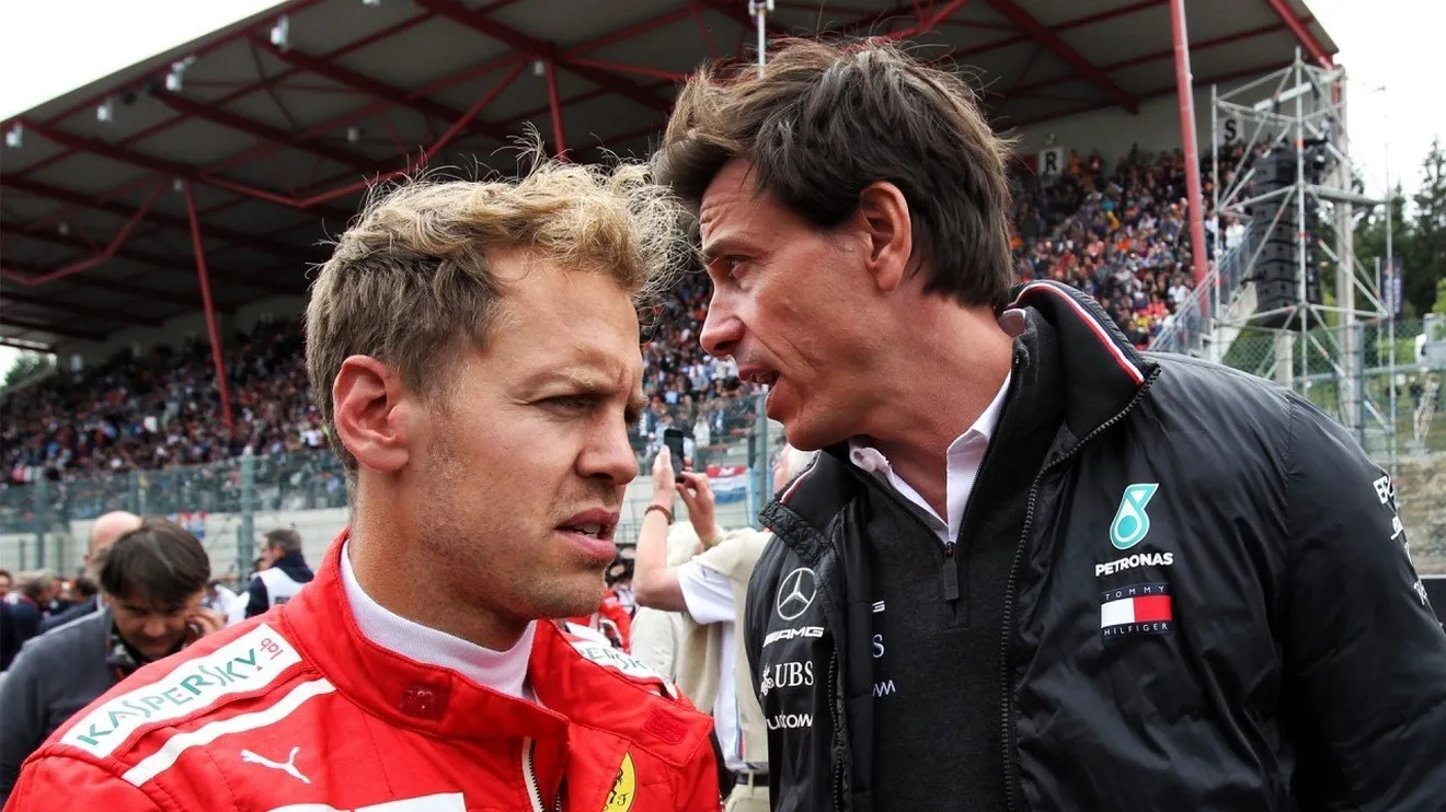 Wolff le hace un guiño a Vettel que resulta difícil de creer