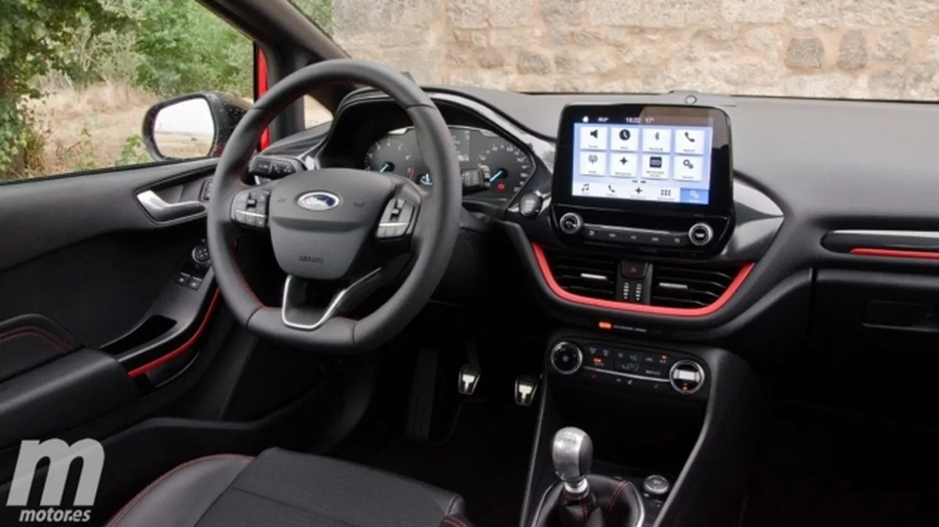 Ford Fiesta - interior