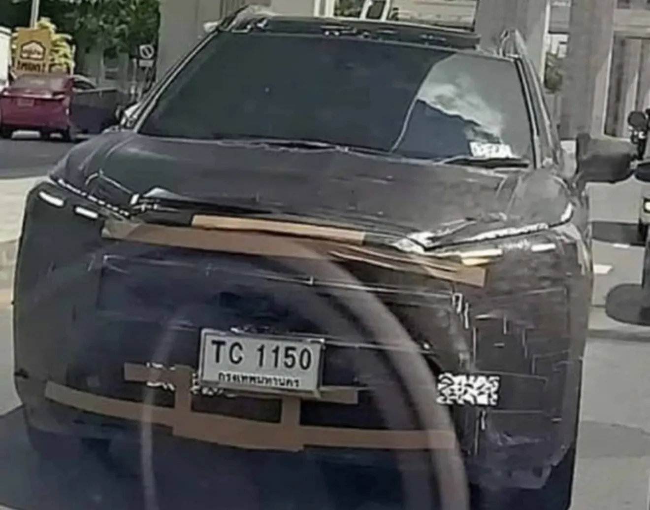 Toyota Corolla Cross - foto espía frontal