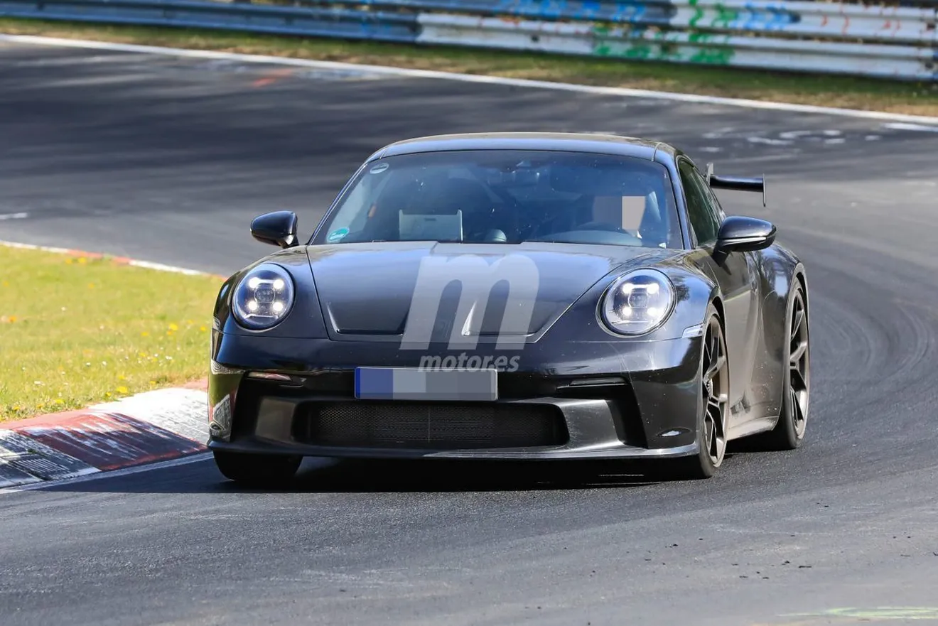 Disfruta del nuevo Porsche 911 GT3 rugiendo en Nürburgring [vídeo]