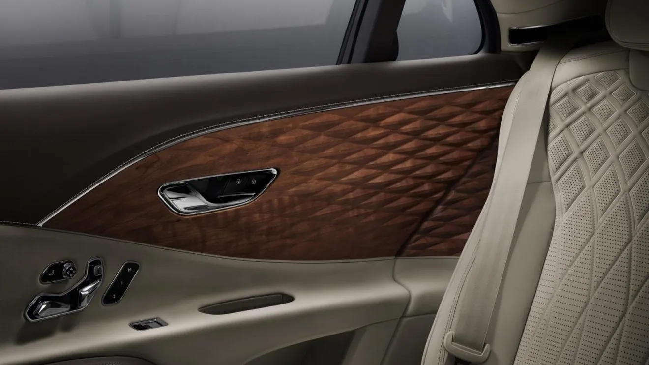 Bentley Mulliner presenta su última novedad en personalización, madera 3D