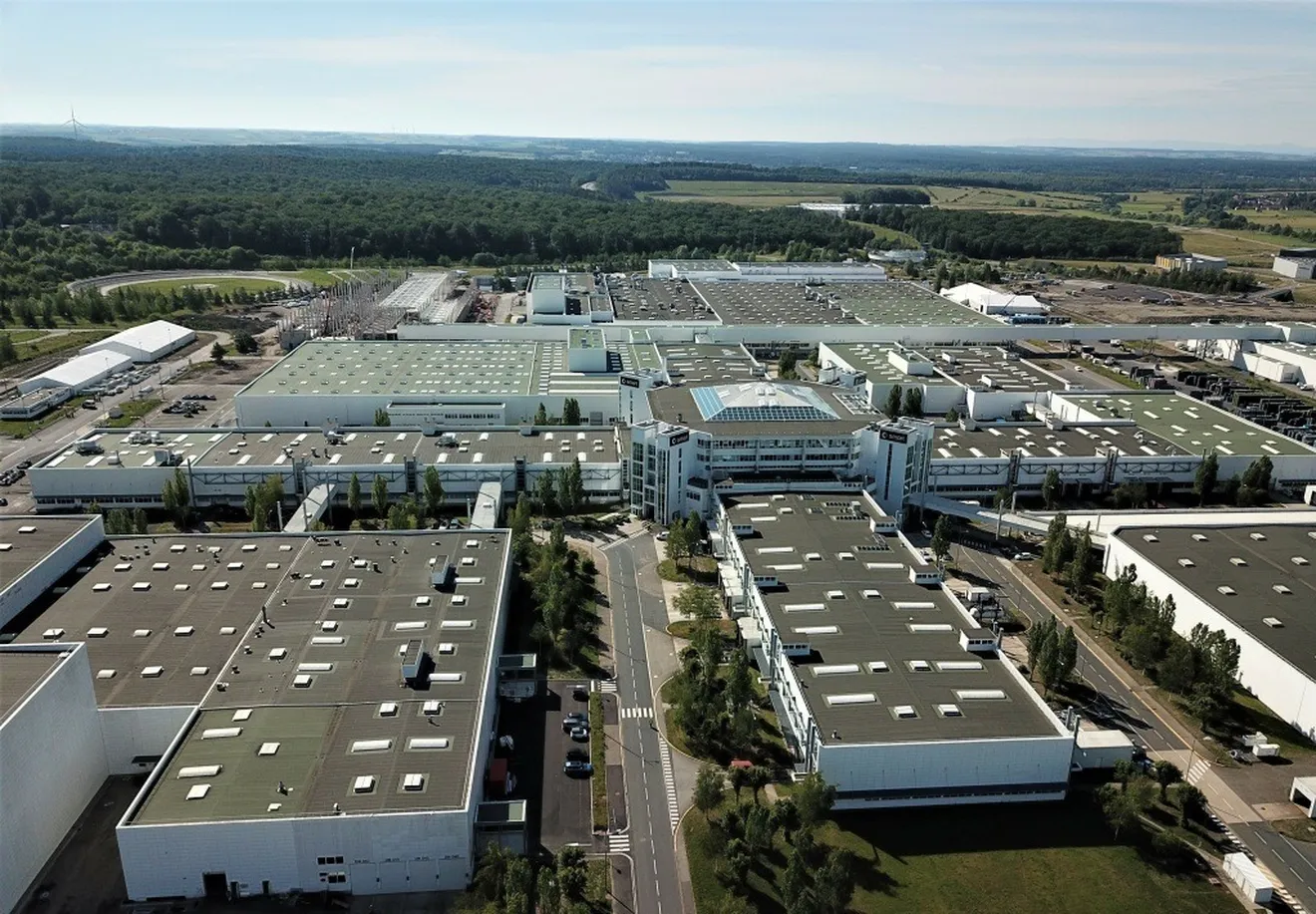 Daimler piensa deshacerse de la fábrica de smart en Hambach