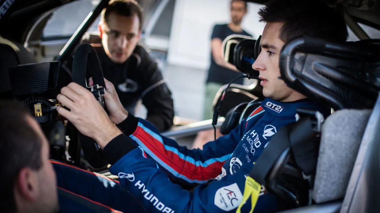 Pierre-Louis Loubet hará cuatro rallies con el Hyundai i20 WRC Coupé