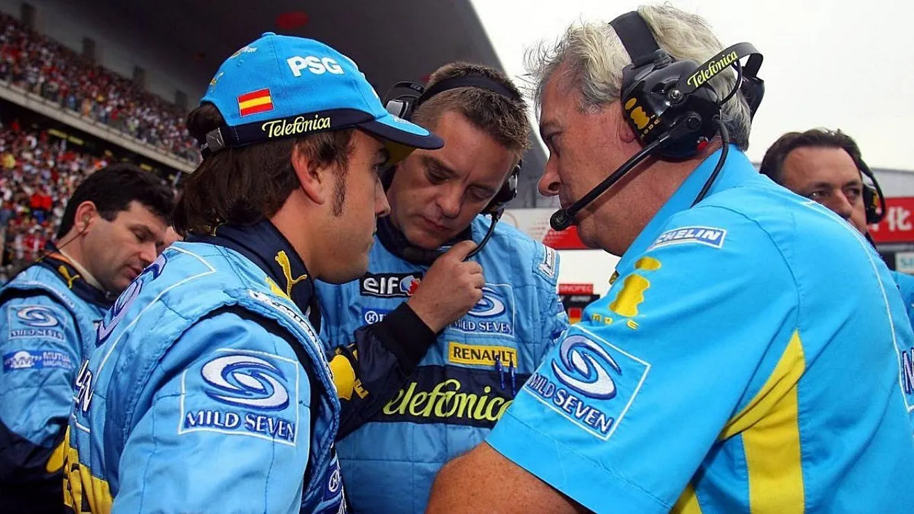 Symonds recuerda los dos títulos de Renault y la especial contribución de Alonso