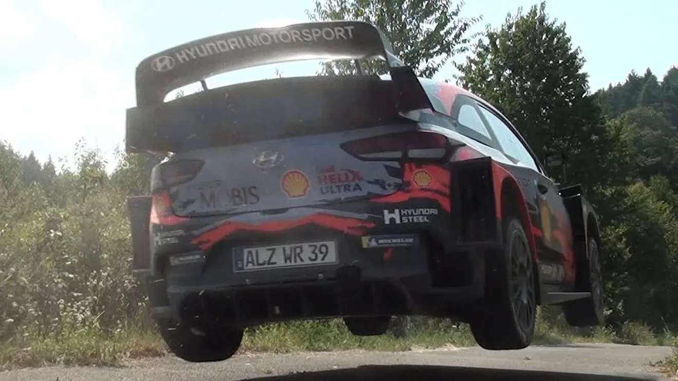 Hyundai se desplaza a Alemania para probar el i20 WRC Coupé en asfalto