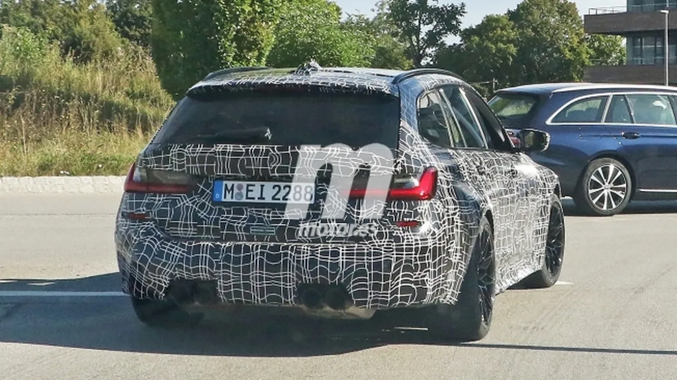 BMW M3 Touring - foto espía posterior