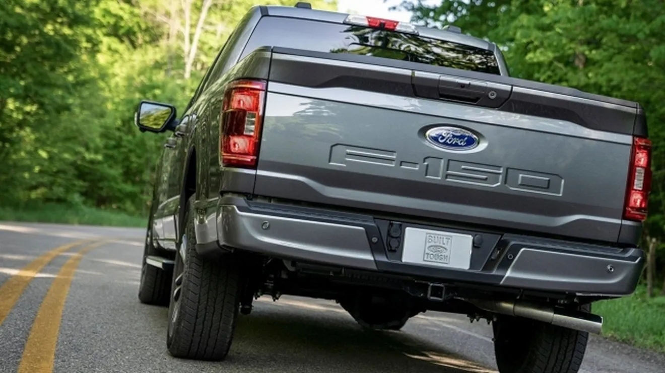Ford F-150 2021 - posterior