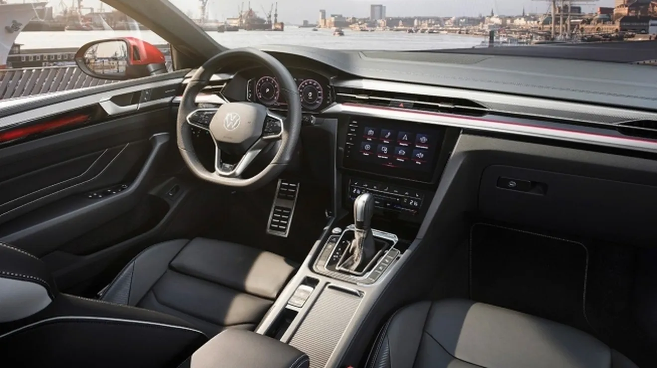 Volkswagen Arteon 2021 - interior