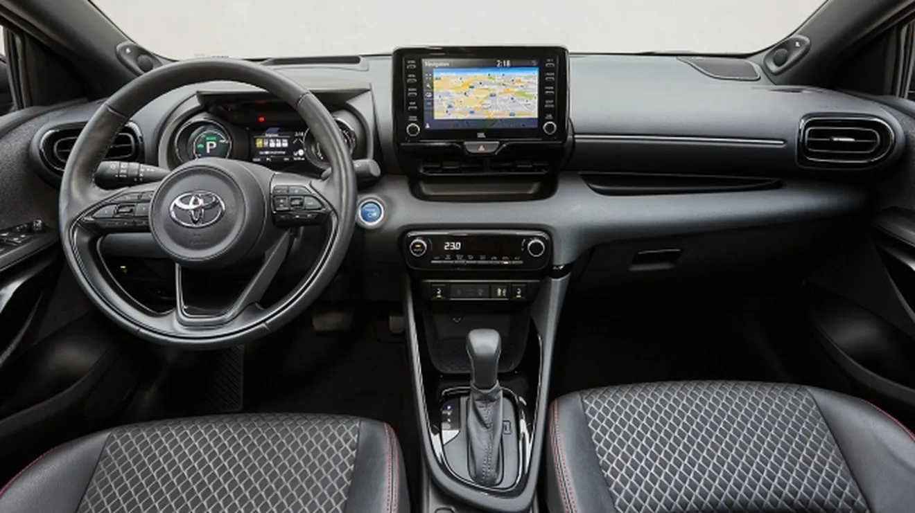 Toyota Yaris Style Premiere Edition - interior