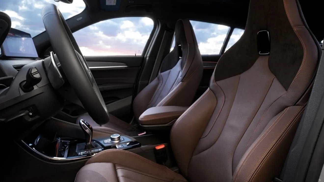 BMW X2 M Mesh Edition - interior