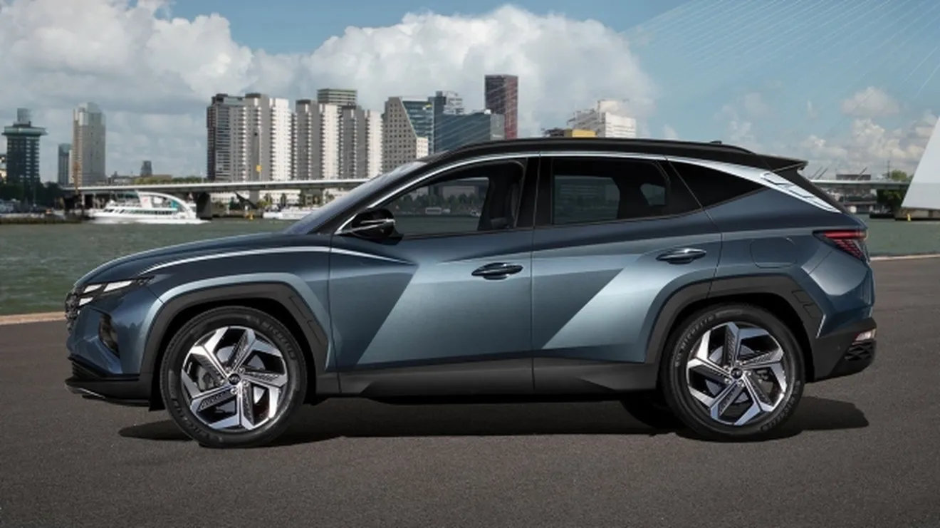 Hyundai Tucson 2021 - lateral
