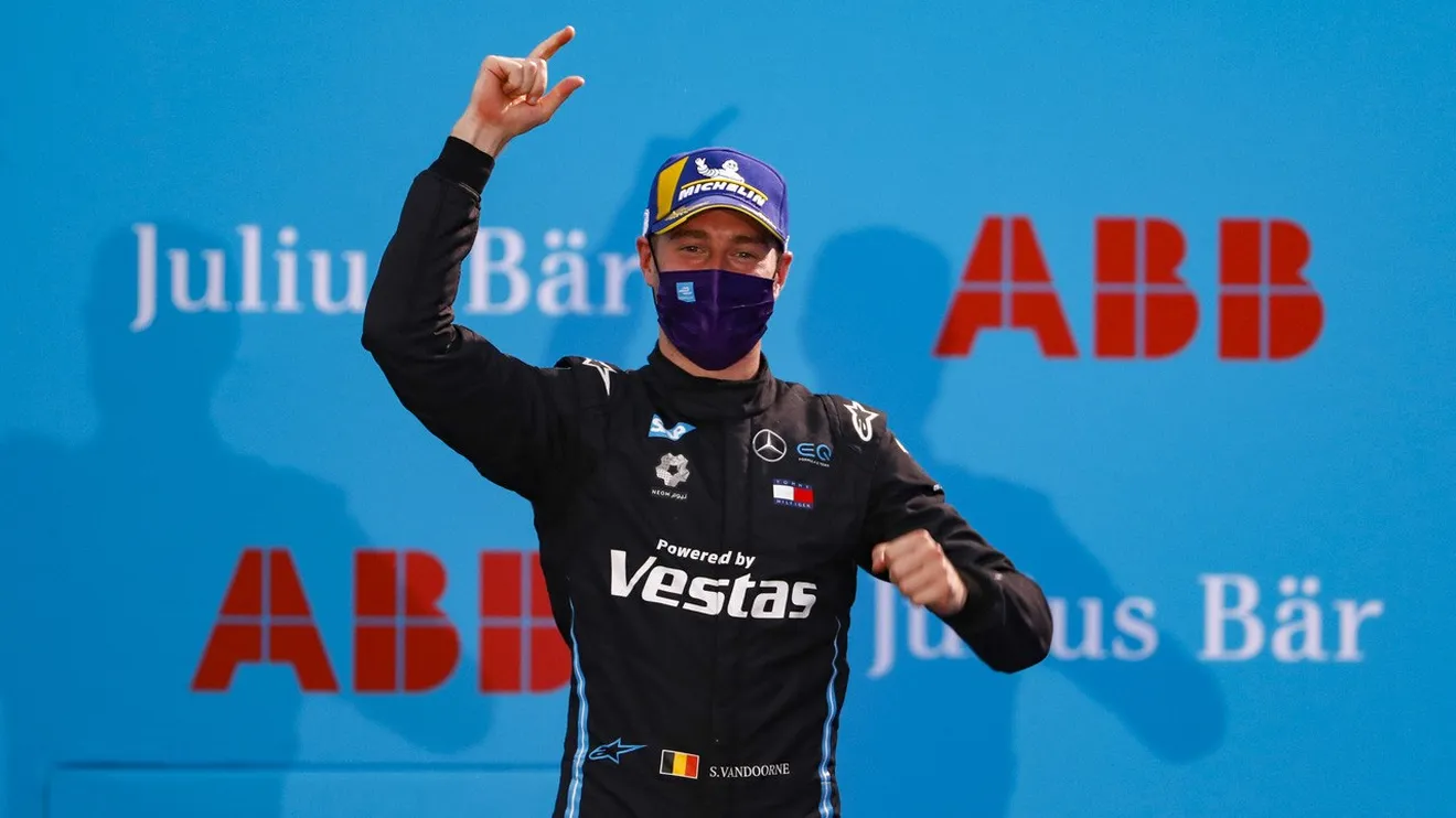 Stoffel Vandoorne: «Mercedes elevará su listón en la Fórmula E»