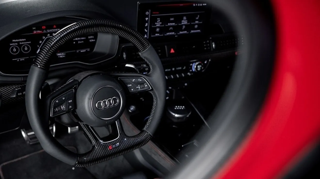 ABT RS4-S - interior