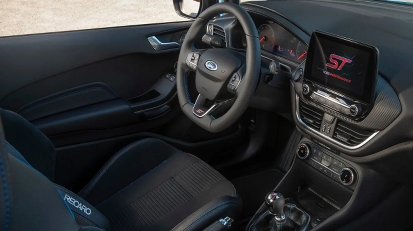 Ford Fiesta ST Edition - interior