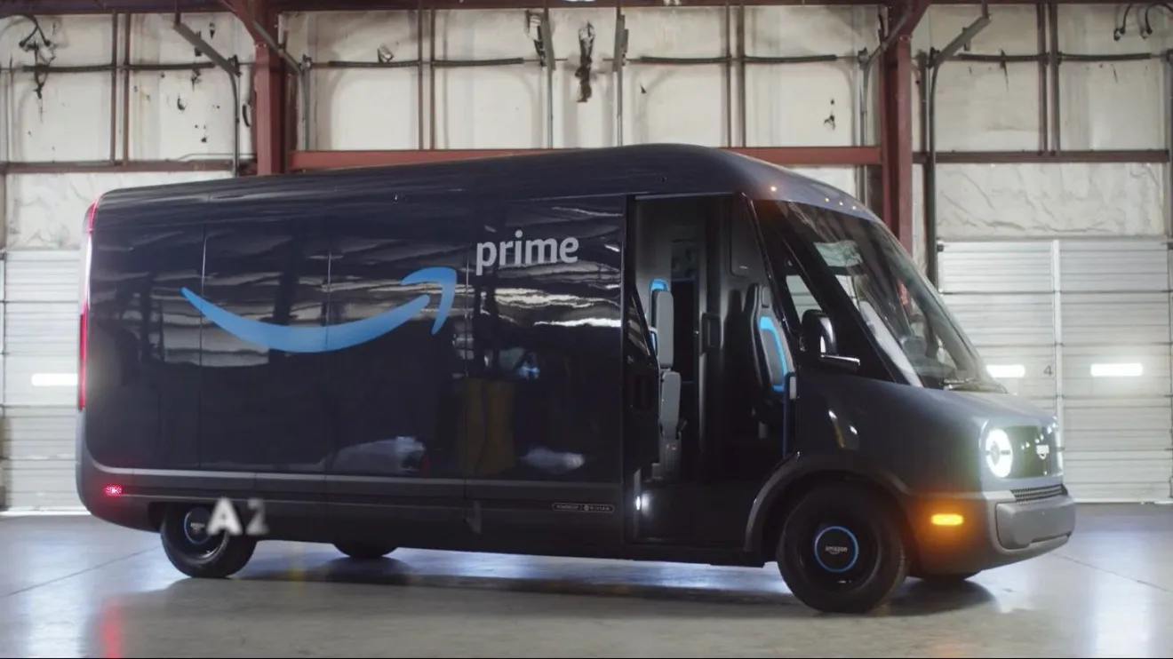 Rivian desvela el primer prototipo y los primeros datos de la nueva furgoneta eléctrica de Amazon