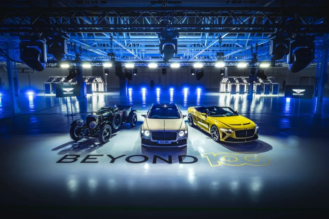 Los modelos de Bentley serán híbridos enchufables en 2023 y eléctricos en 2030