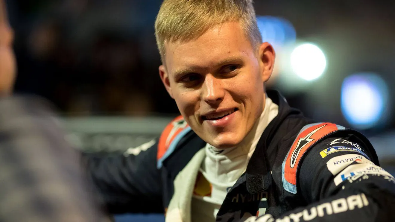 El estonio Ott Tänak consigue una cómoda victoria en el Kehala Rally