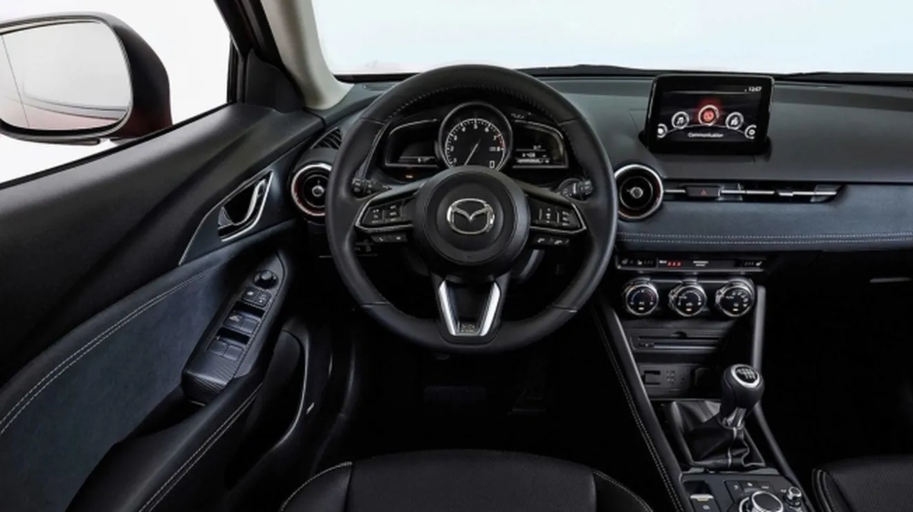Mazda CX-3 2021 - interior