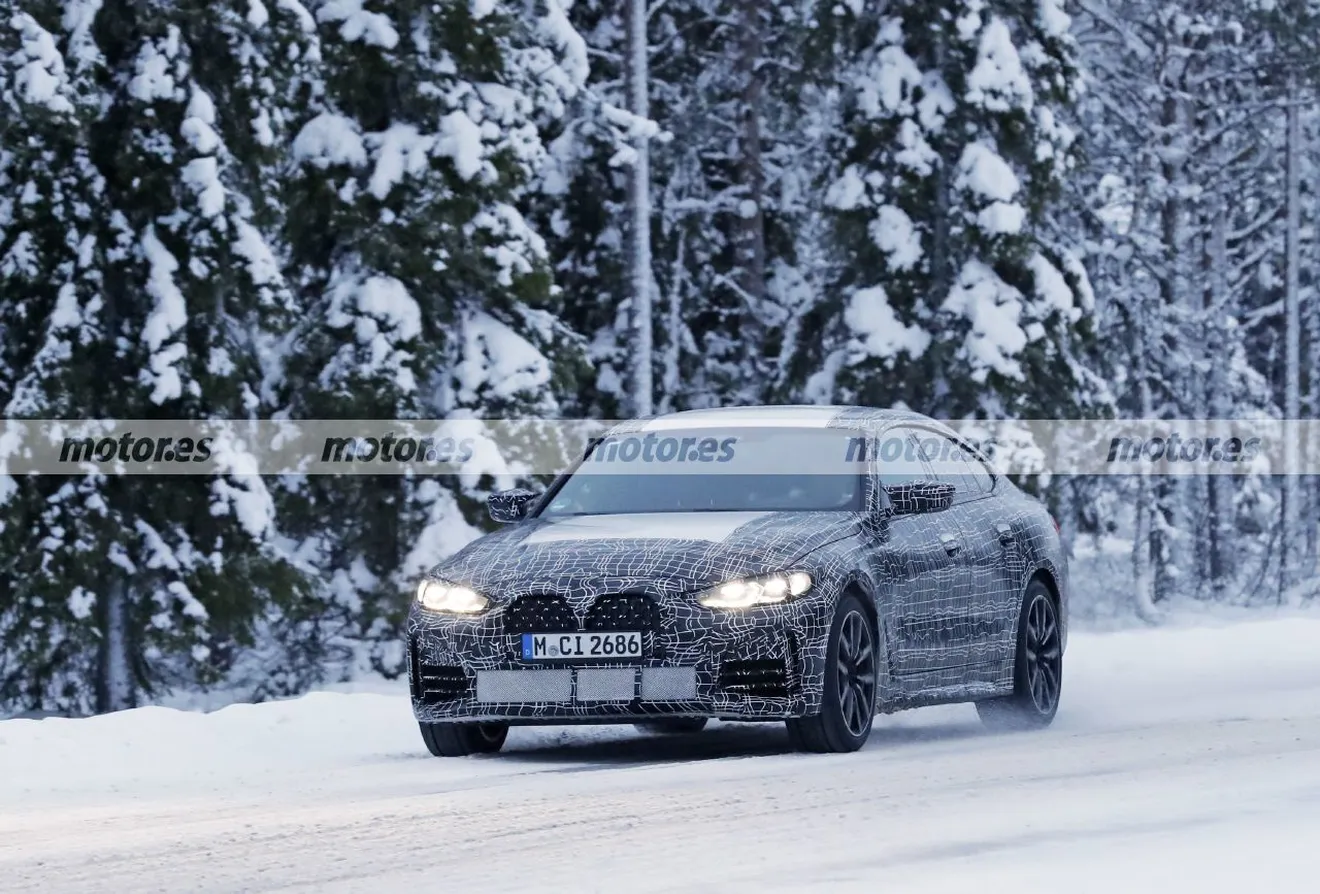 El nuevo BMW M440i xDrive Gran Coupé 2022 cazado en las pruebas de invierno