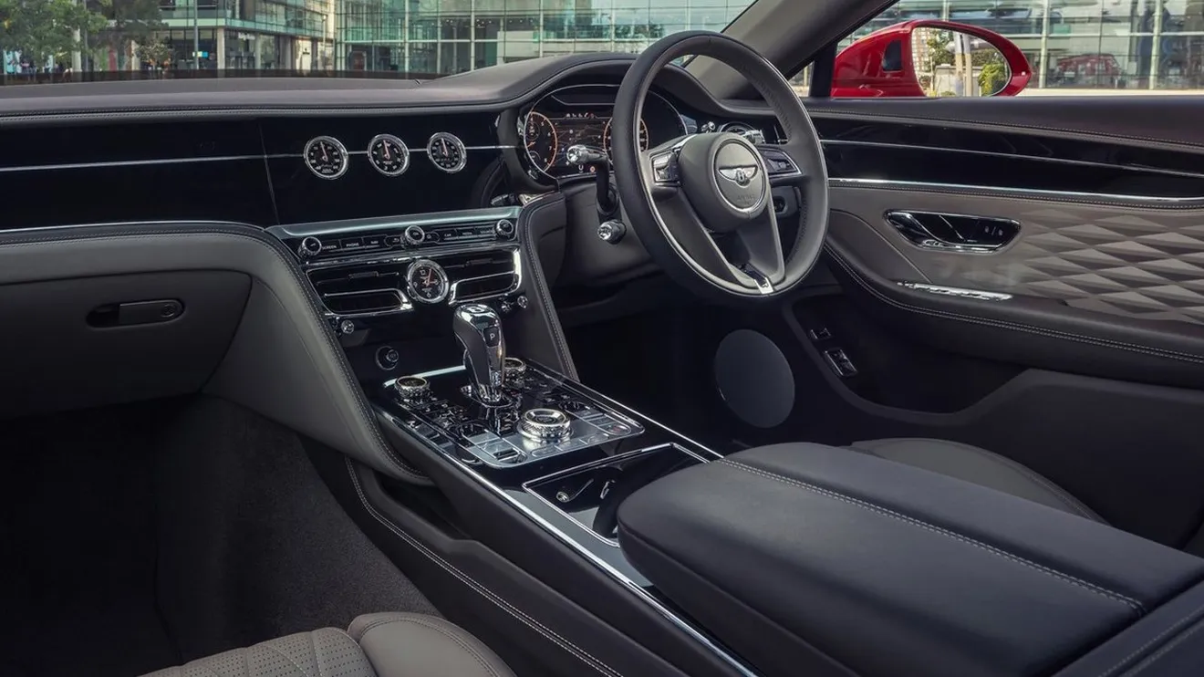 Bentley Flying Spur V8 2021 - interior